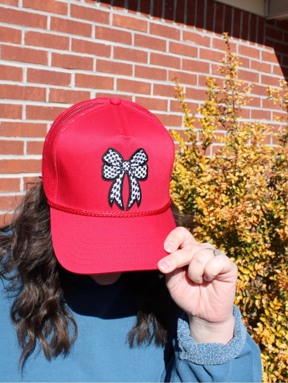 Red Bow Otto Trucker Hat